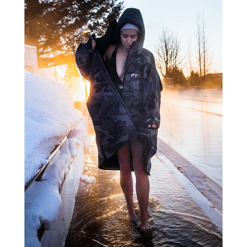 Dryrobe Advance Adults Change Robe, Black Camo/Black