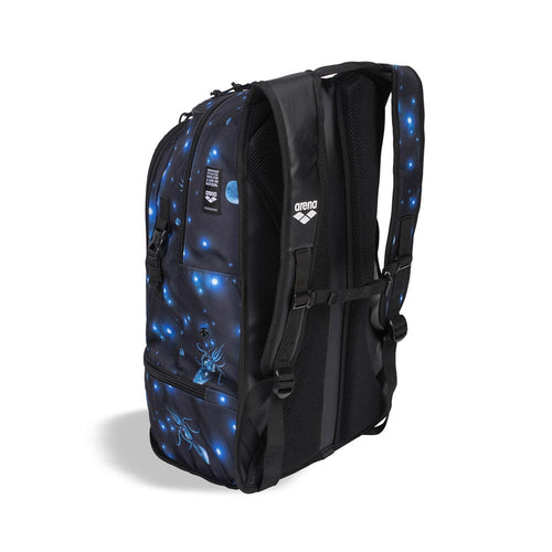 Arena Fastpack 3.0 Printed swim bag in aqua and seabed with adjustable straps and multiple compartments