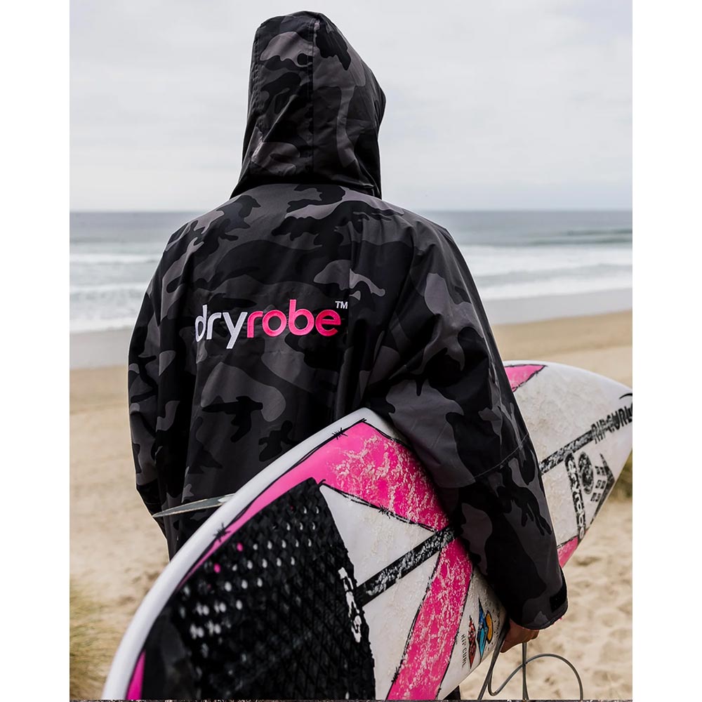 Dryrobe Advance Adults Change Robe, Black Camo/Pink