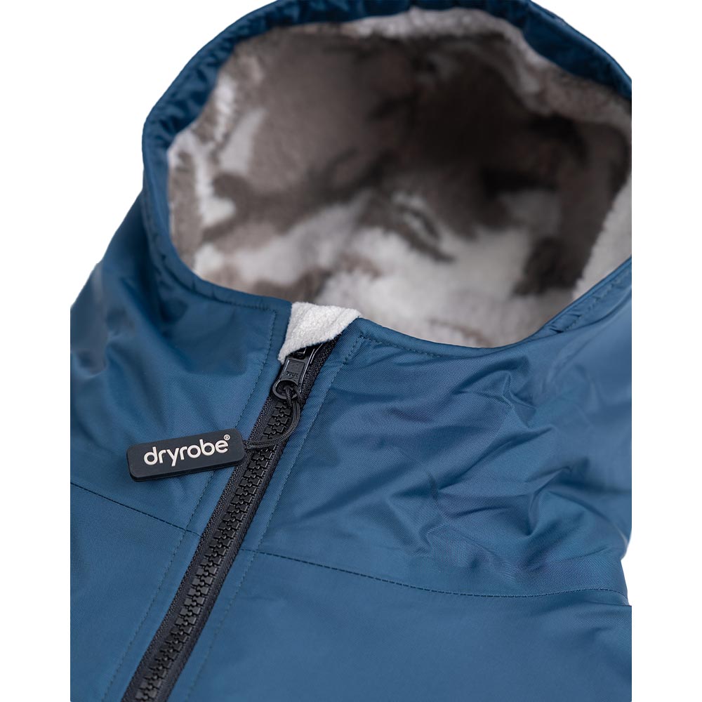 Dryrobe Advance Adults Change Robe, Deep Sea Blue/Sand Camo