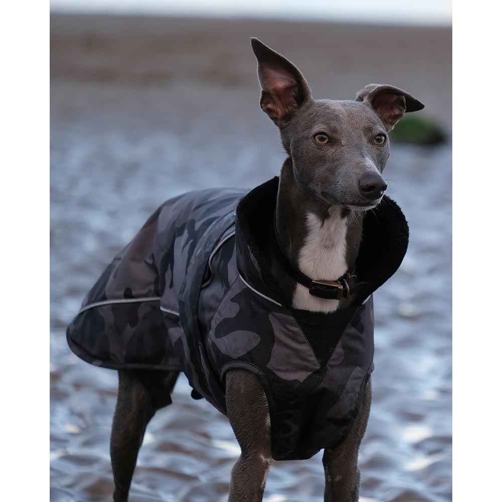 Dryrobe Dog Raincoat: Black camo waterproof coat with black fleece lining for warmth and comfort